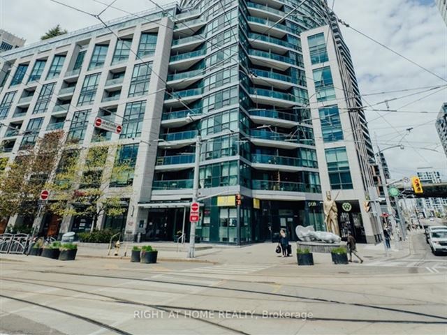 Malibu Condos at Harbourfront - 735 600 Fleet Street - photo 3