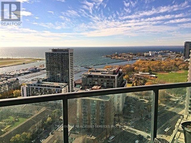 Malibu Condos at Harbourfront - 3005 600 Fleet Street - photo 3