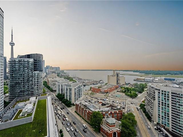 Malibu Condos at Harbourfront - 2504 600 Fleet Street - photo 1