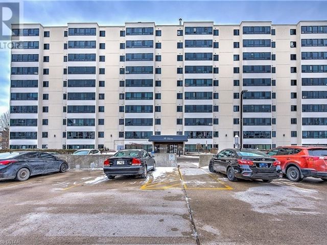 600 Grenfell DR - 102 600 Grenfell Drive - photo 1