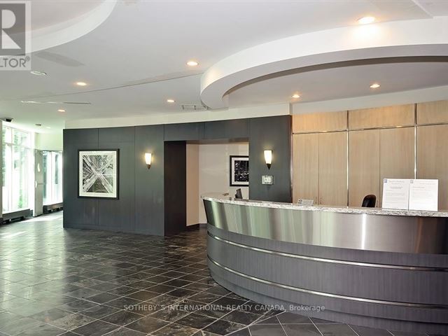 Queens Harbour - 203 600 Queens Quay West - photo 2