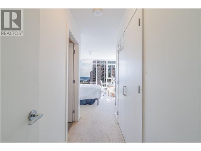 Viceroy - 1503 608 Belmont Street - photo 3