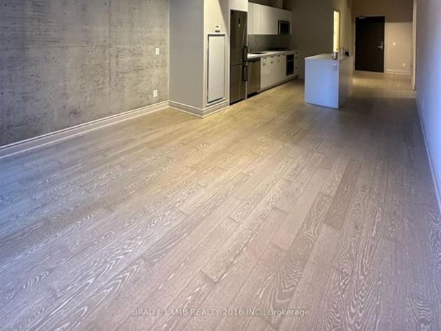 The Harlowe - 215 608 Richmond Street West - photo 1