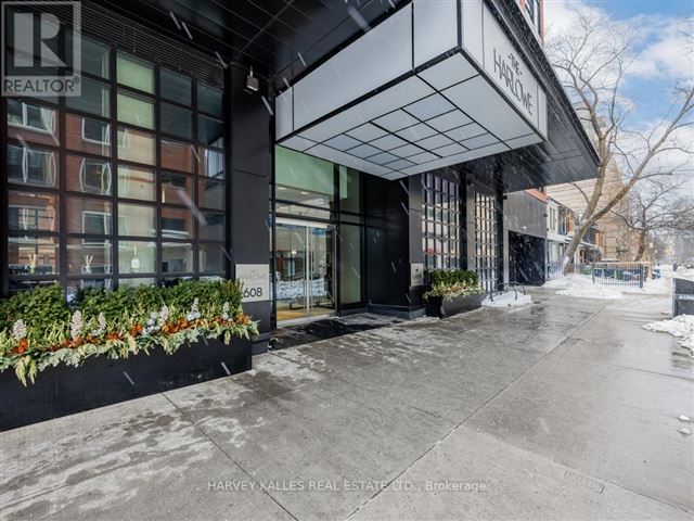 The Harlowe - 816 608 Richmond Street West - photo 1