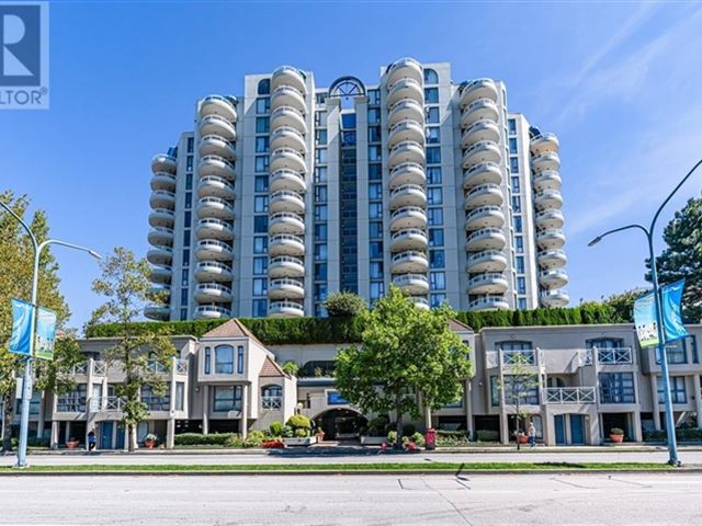 The Horizons At Richmond Centre - 503 6088 Minoru Boulevard - photo 1