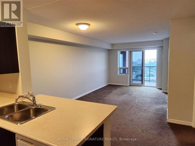 The Heintzman Place - 1507 60 Heintzman Street - photo 2