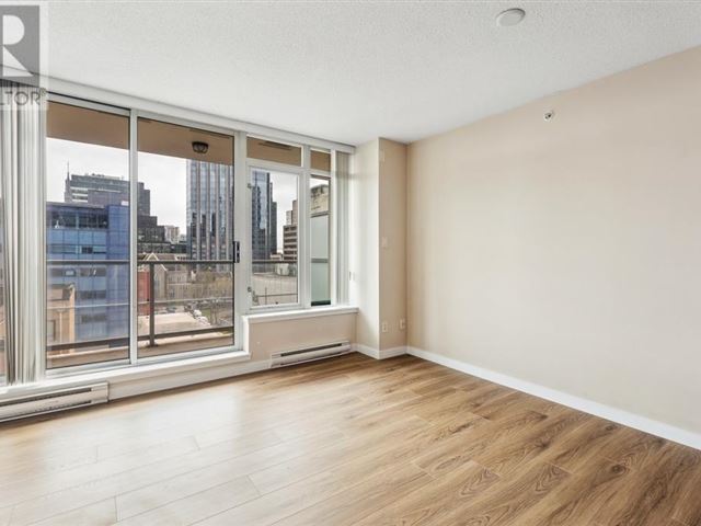 The Hudson - 811 610 Granville Street - photo 2