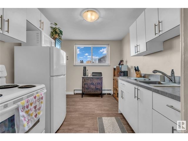 6205 98 AVE NW - 1 6205 98 Avenue Northwest - photo 1