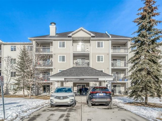 6224 17 Avenue Southeast, Unit 2113, Calgary — For sale @ $194,900 ...