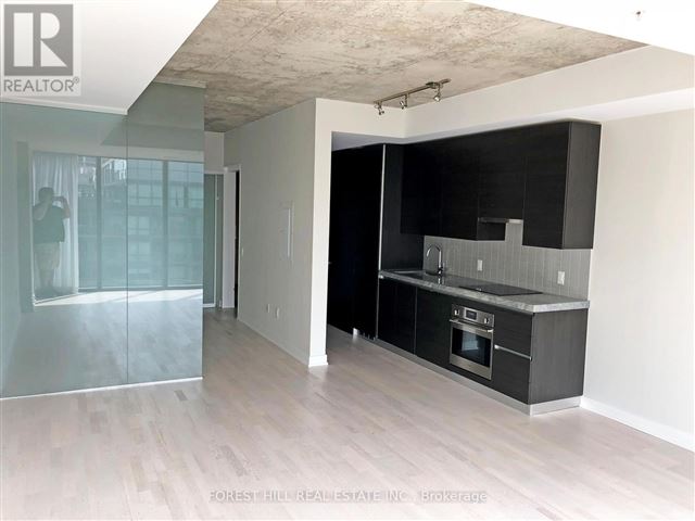 Thompson Residences - 912 621 King Street West - photo 2