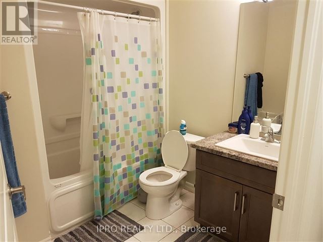 630 Sauve ST - 103 630 Sauve Street - photo 2