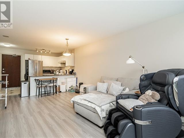 Perla - 306 6331 Buswell Street - photo 3