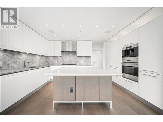 McKinnon by Cressey - 209 6333 Boulevard West - photo 1