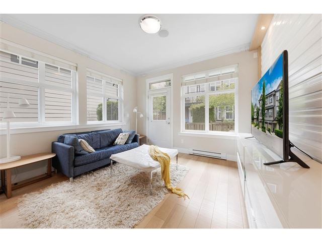 Canvas - 27 6350 142 Street - photo 2