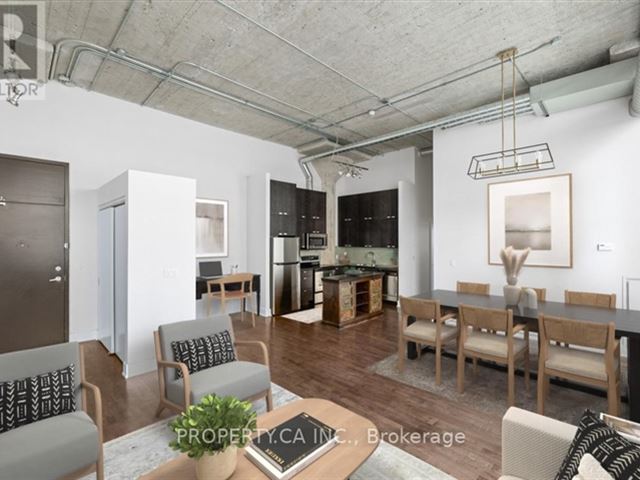 Tip Top Lofts - 420 637 Lake Shore Boulevard West - photo 3