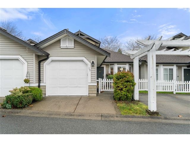 Turnberry - 25 6488 168 Street - photo 1