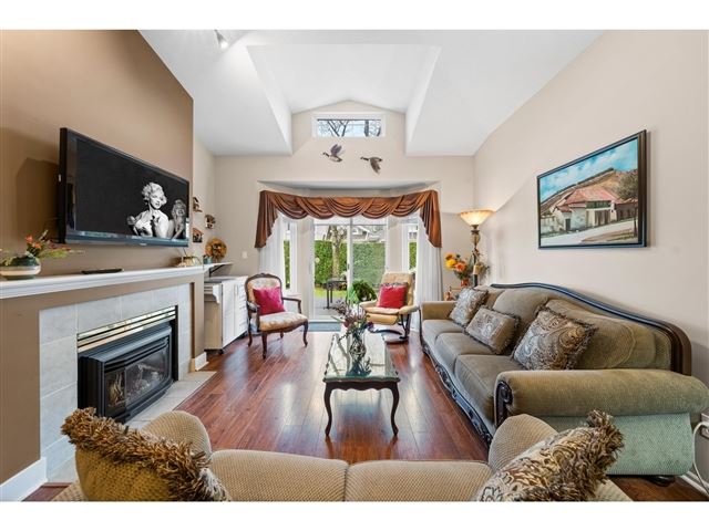 Turnberry - 25 6488 168 Street - photo 2