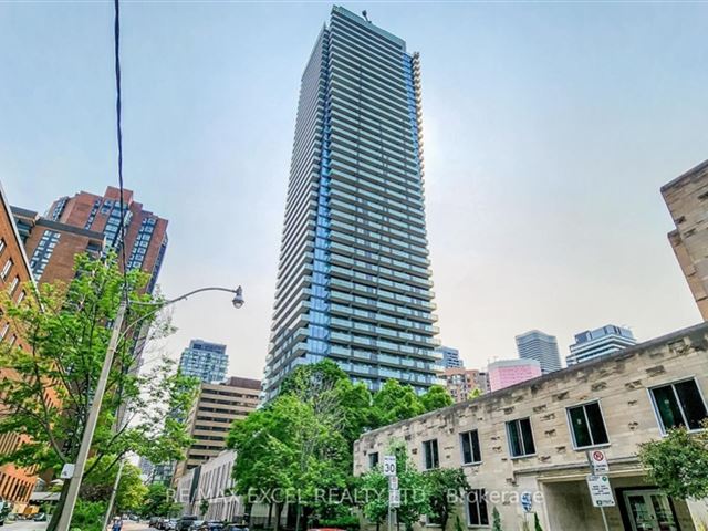 U Condominium - 4105 75 Saint Mary Street - photo 1