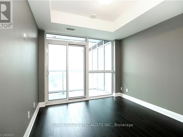 Rain Condos - 1704 65 Speers Road - photo 3