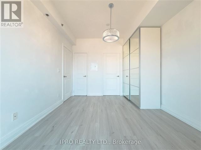 Rain Condos - 1611 65 Speers Road - photo 3