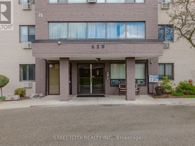 650 Cheapside ST - 207 650 Cheapside Street - photo 2