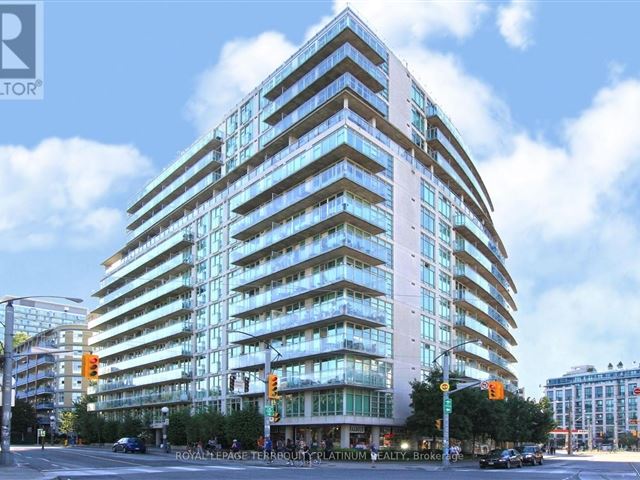 The Atrium on Queens Quay - 1123 650 Queens Quay West - photo 1