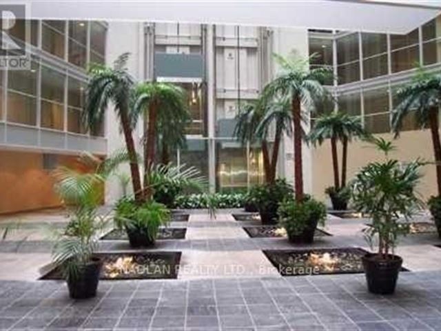 The Atrium on Queens Quay - 305 650 Queens Quay West - photo 3