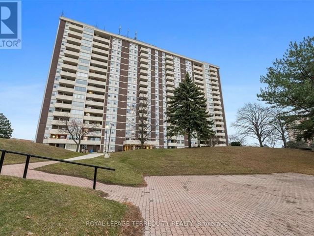 66 Falby Court Condos - 304 66 Falby Court - photo 2