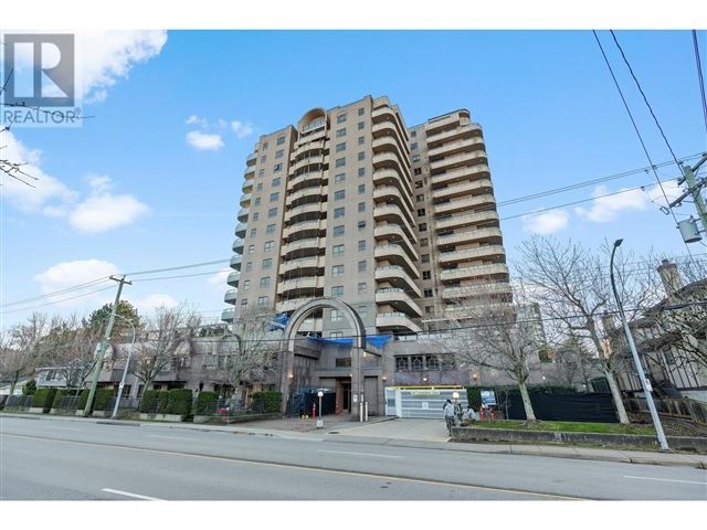 Manhattan Tower - 502 6611 Cooney Road - photo 1