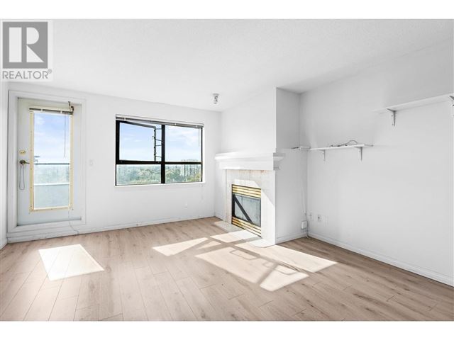 Manhattan Tower - 1308 6611 Cooney Road - photo 3