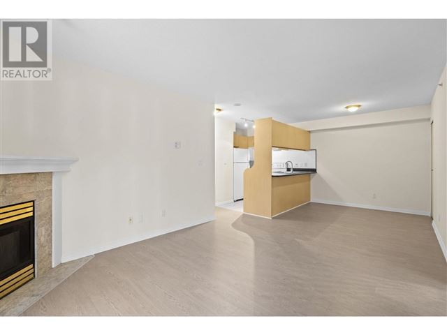 Manhattan Tower - 410 6611 Cooney Road - photo 3