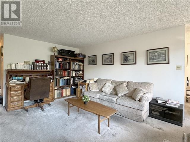 Regency Park Towers - 604 6631 Minoru Boulevard - photo 2