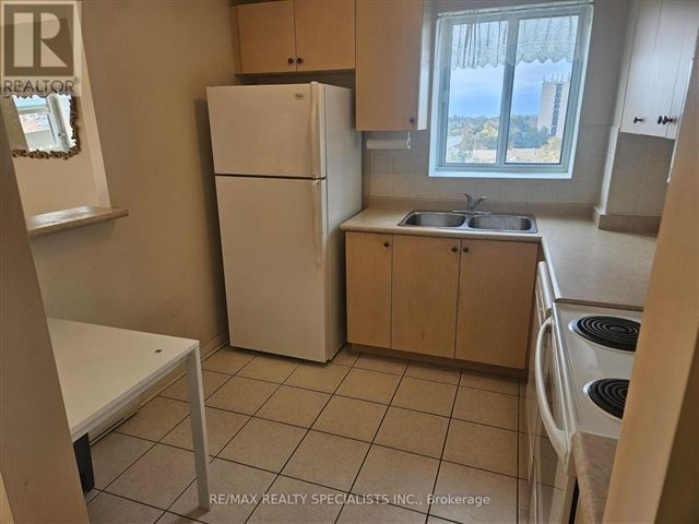 Hallmark Place - 614 6720 Glen Erin Drive - photo 3