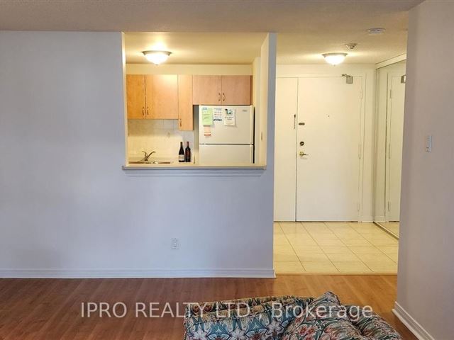 Hallmark Place - 212 6720 Glen Erin Drive - photo 3