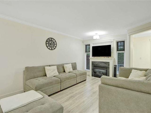 Primrose Lane - 14 6747 137 Street - photo 2