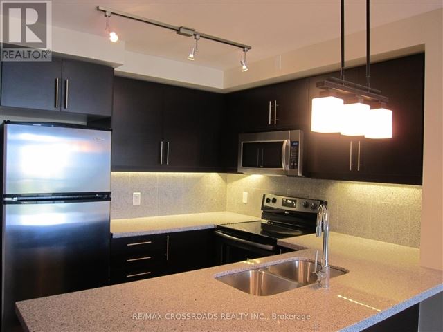 St Gabriel Manor -  676 Sheppard Avenue East - photo 3