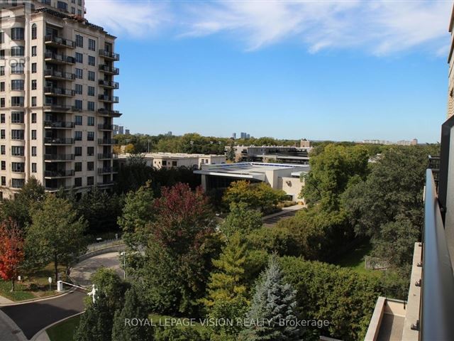 St Gabriel Manor - 611 676 Sheppard Avenue East - photo 1