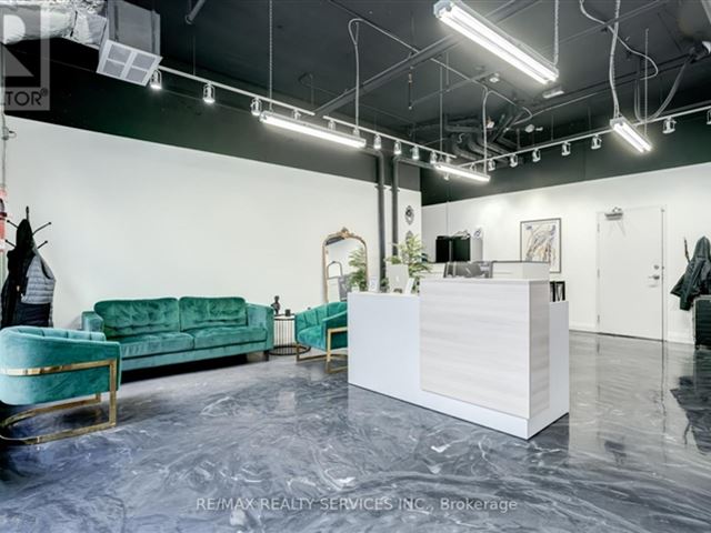 Epic on Triangle Park - 10 68 Abell Street - photo 1