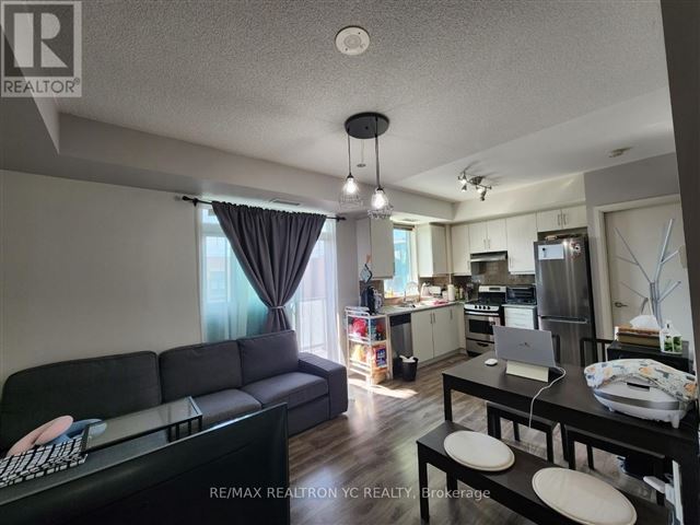 Celsius - 210 26 Churchill Avenue - photo 2