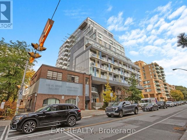 Life Condos - 609 68 Merton Street - photo 1