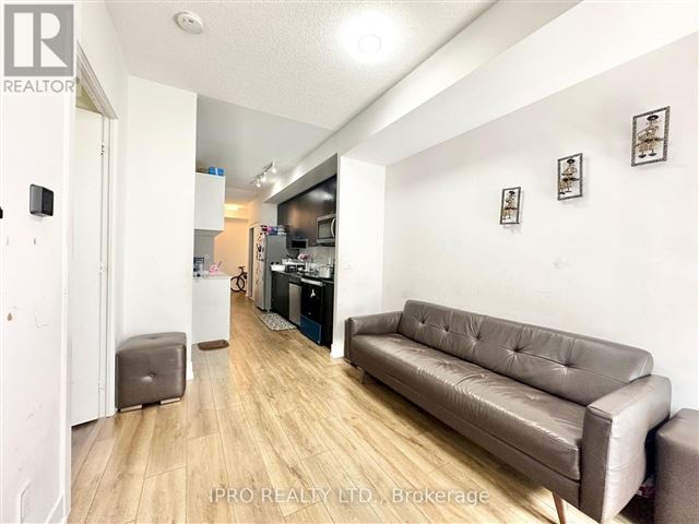 Life Condos - 408 68 Merton Street - photo 3