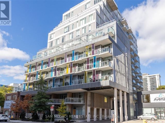 Life Condos - 1107 68 Merton Street - photo 1