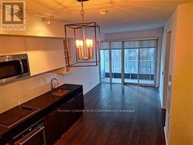 Core Condos - 807 68 Shuter Street - photo 2