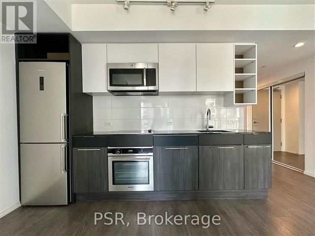 Core Condos - 1603 68 Shuter Street - photo 1