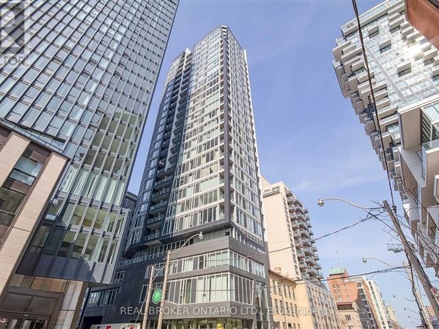 Core Condos - 1607 68 Shuter Street - photo 1