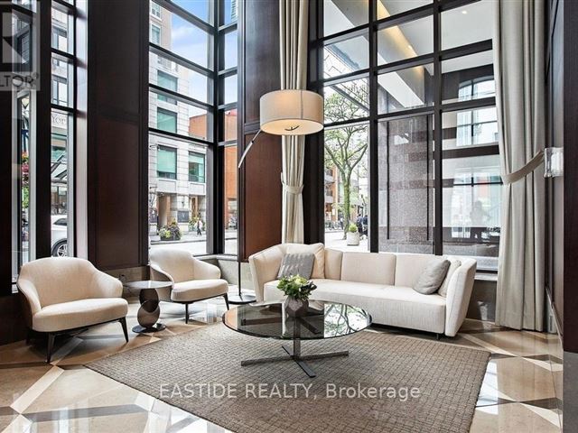 The Regency Yorkville - 303 68 Yorkville Avenue - photo 2