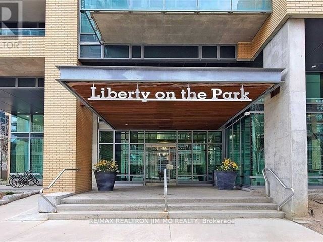 Liberty on the Park - 906 69 Lynn Williams Street - photo 3