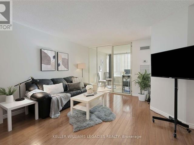 Vogue Condominiums - 1203 7 Bishop Avenue - photo 3