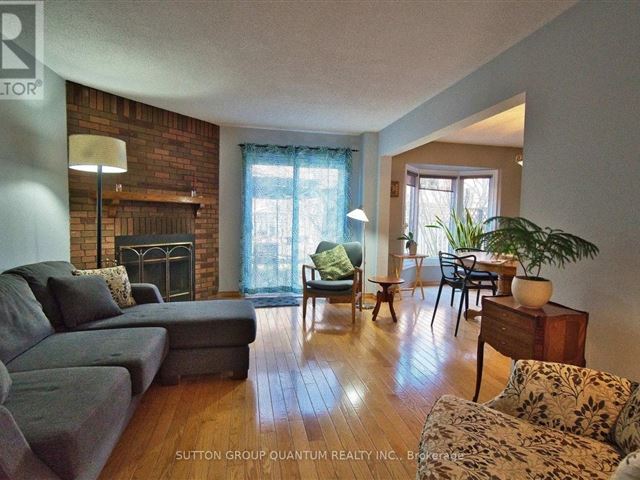 7 Davidson Condos - 6 7 Davidson Boulevard - photo 2