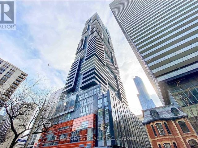 YC Condos - Yonge and College - 3009 7 Grenville Street - photo 1